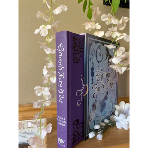 Grimms Fairy Tales Hardcover Book By Jacob & Wilhelm Grimm With Slipcase - Picture 5 of 15